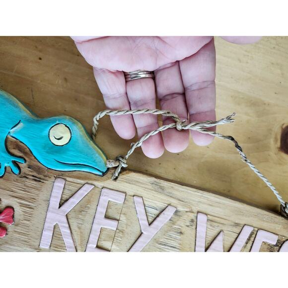 Wood Burned Key West Sign Iguana Lizards Hibiscus Flowers Pool Decor - Picture 9 of 10